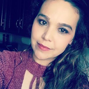 Meet your Posher, Adriana